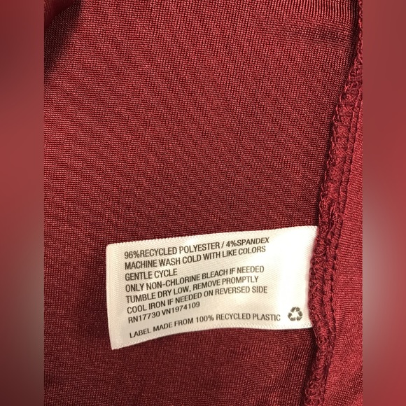 Wild Fable  Women Berry Red Short Sleeve Button Front Bodycon Dress - Picture 7 of 9